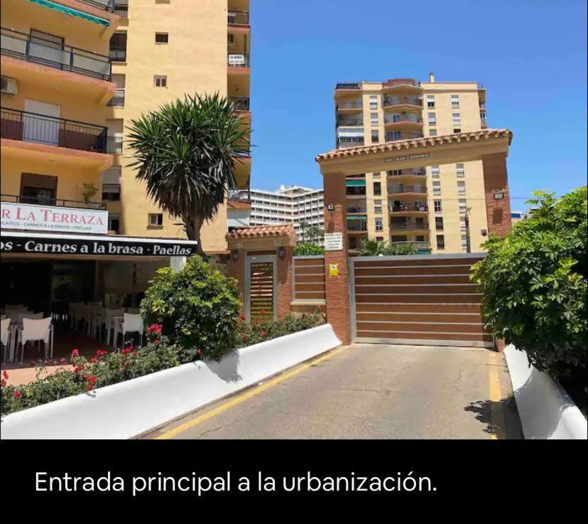 Apartamento Paseo Maritimo De Playamar Torremolinos Ngoại thất bức ảnh
