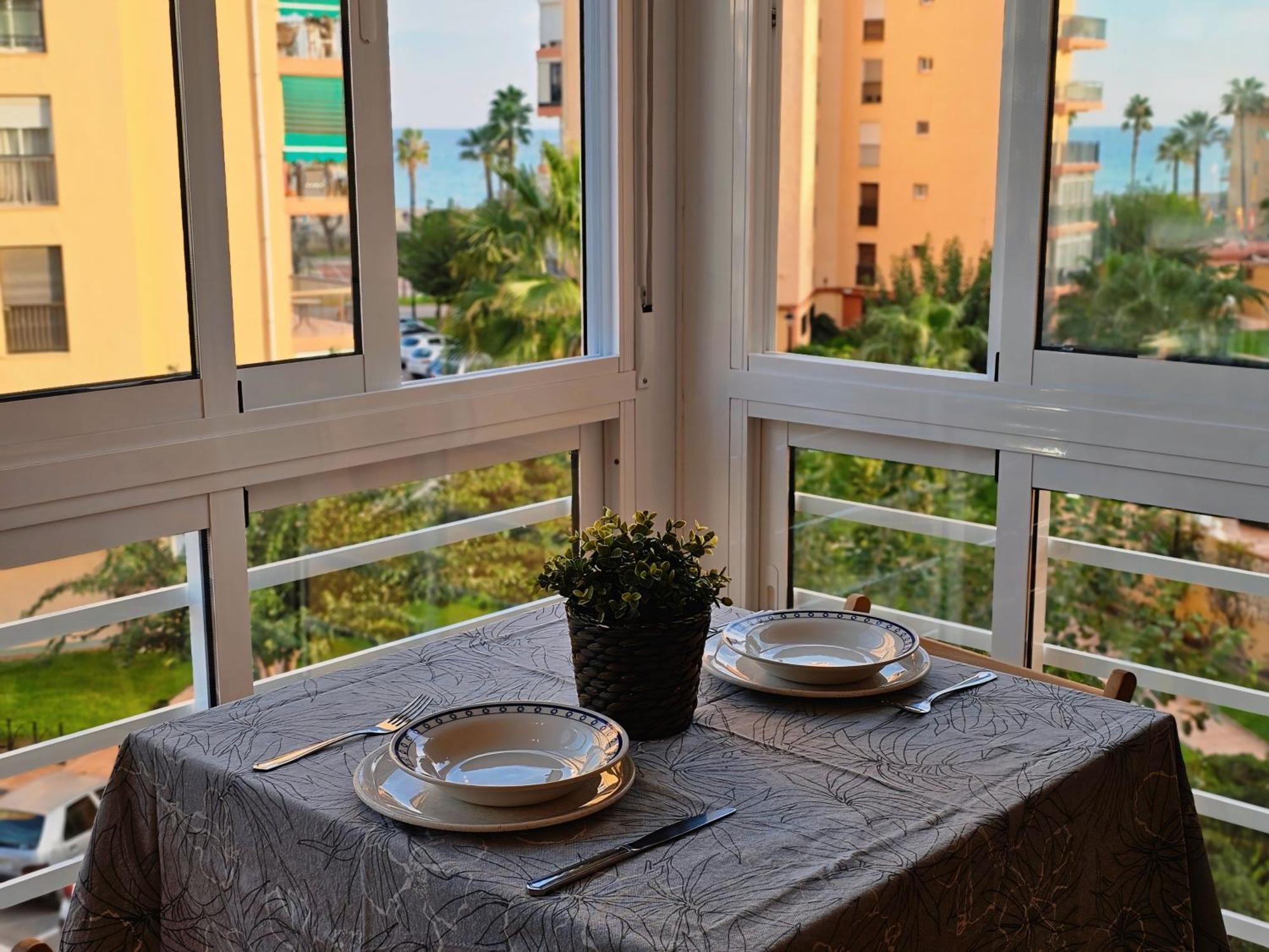 Apartamento Paseo Maritimo De Playamar Torremolinos Ngoại thất bức ảnh